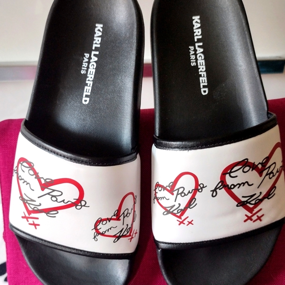 Karl Lagerfeld slide sandals
